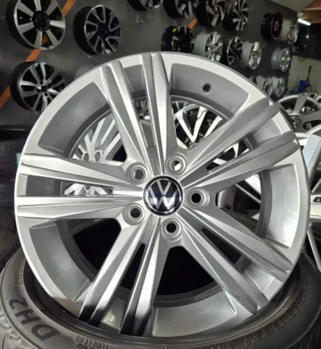Jogo de rodas novo Polo aro 15 5x100