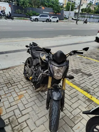 Vendo Hornet 600 toda revisada só pegar e andar