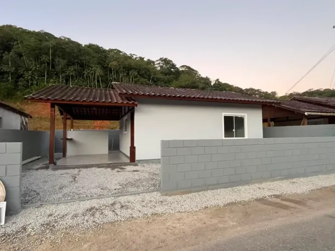 Imóvel para venda tem 60 metros quadrados com 2 quartos em Varginha - Santo Amaro da Imper