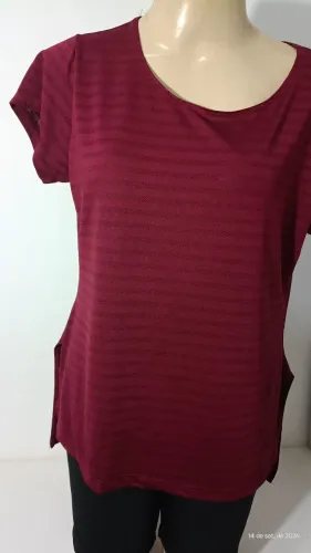 Blusa academia