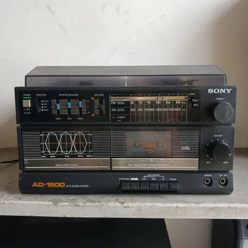 Som Sony antigo 3 em 1 AD-1500 funcionando parcialmente 