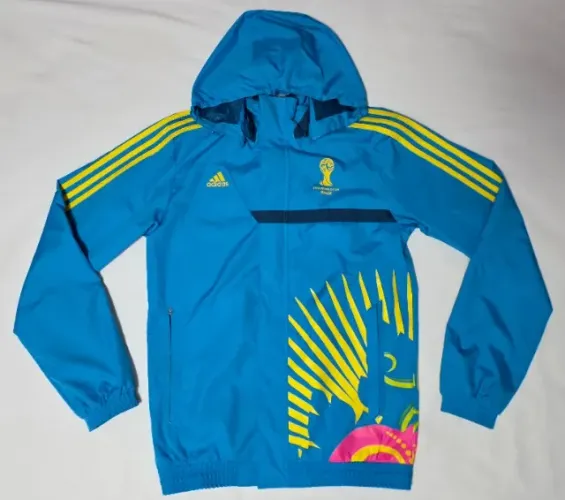 Linda Jaqueta Voluntário Copa do Mundo da FIFA 2014 Brasil adidas Tamanho P fUTEBOL