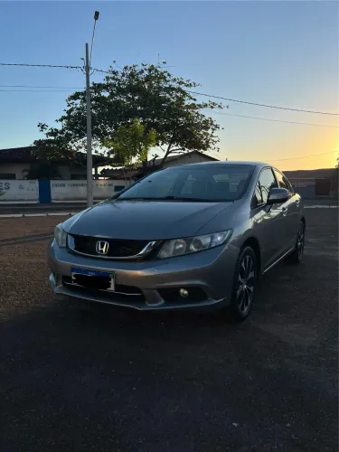 Honda Civic Sedan LXR 2.0 Flexone 16V Aut. 4P 2016