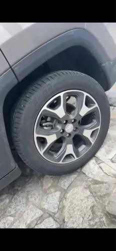Vendo rodas e pneu 18