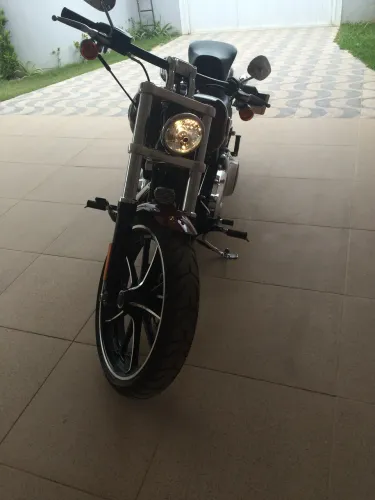Harley impecável 