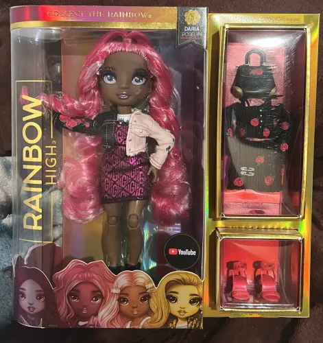 Boneca Daria Roselyn - Rainbow High