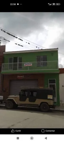 Vende - se 1° Andar