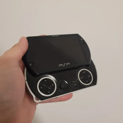 PSP GO Desbloqueado - Impecável