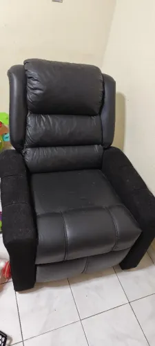 Poltrona do Papai com defeito no encosto