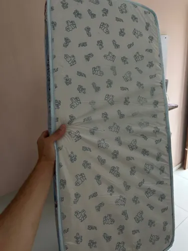 Doação colchão de bebê