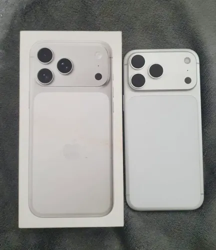 iPhone 17 Pro Max 
