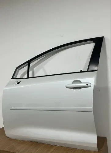Porta Dianteira Lado Direito Toyota Corolla 2023