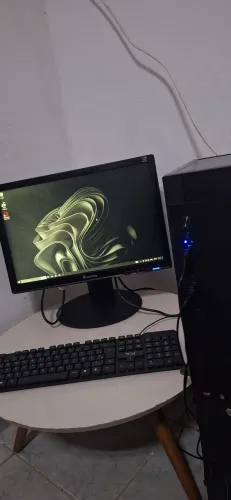 PC de entrada com SSD 120gb + HD 500gb + 6gb RAM + fonte 500w + 12 meses de garantia ?