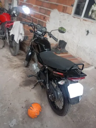 Titan ES 2007