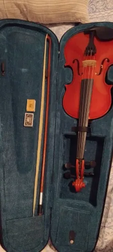 violino 4/4 seminovo