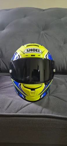 Capacete Shoei