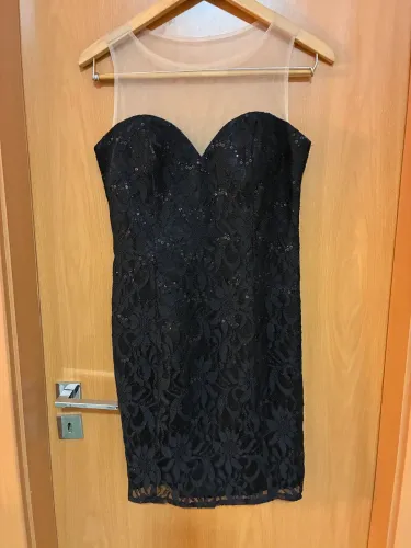 Vestido de Festa em Paetes Preto P