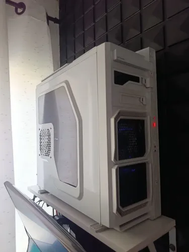 PC Gamer com RTX 2070 + 24 GB RAM