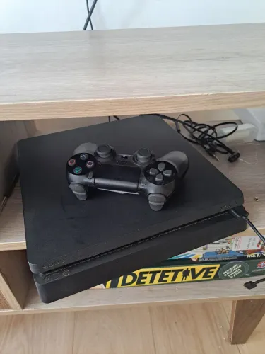 PS4 Playstation 4 Slim 1tb + 1 controle