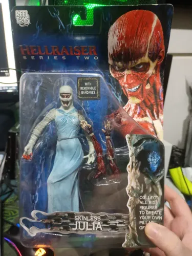 Neca hellraiser skinless Julia séries two novo lacrado com baf pillar of souls