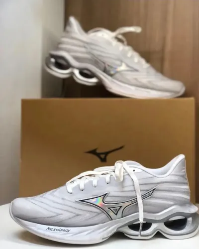 Mizuno Wave Creation 25,original, tamanho 43