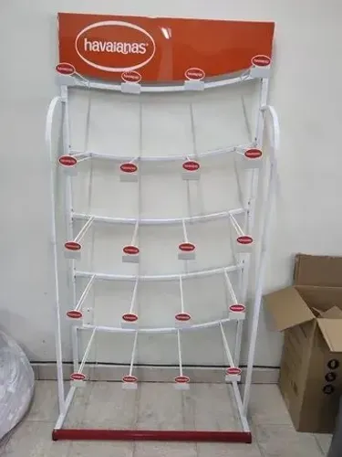 Expositor de havaianas