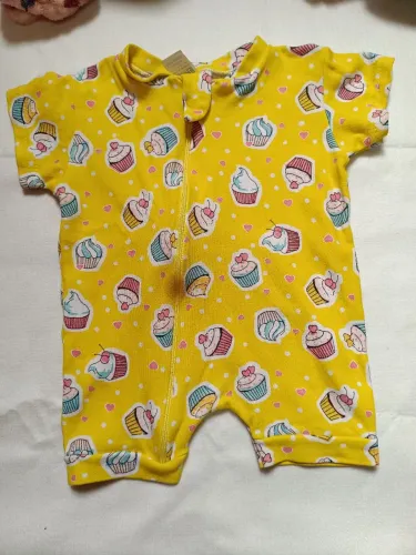 Macacão menina tamanho 1 ano