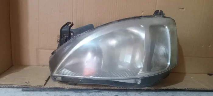 Farol Corsa/Montana  08 (esquerda motorista 