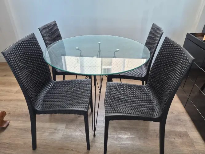 Conjunto de 4 cadeiras estilo Ratan