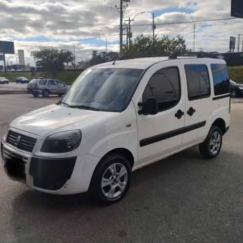 Fiat Doblo Essence 1.8 Flex 16V 5P 2021