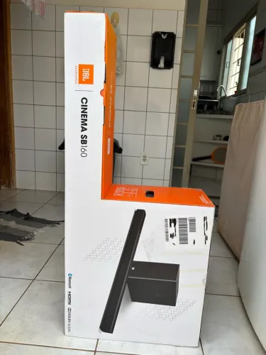Soundbar JBL Cinema SB160 c/ Subwoofer - Nova, na Caixa Lacrada!