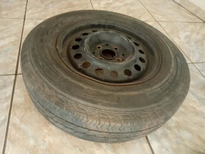 Pneus aro 14