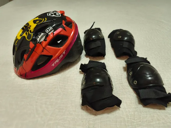 capacete trust bike