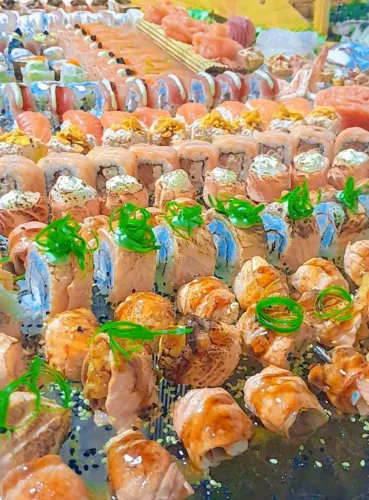 SUSHI EM CASA - FAÇO SEU EVENTO
