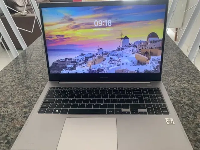 Notebook Samsung Book E30