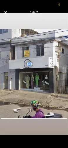 ALUGA SE 1° ANDAR