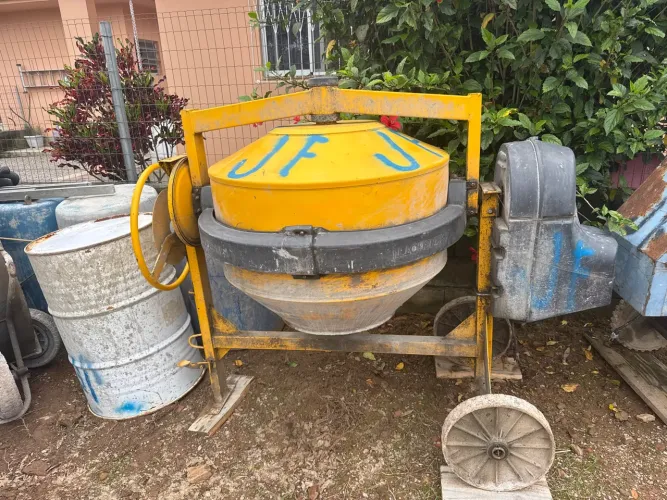 Betoneira 400 l