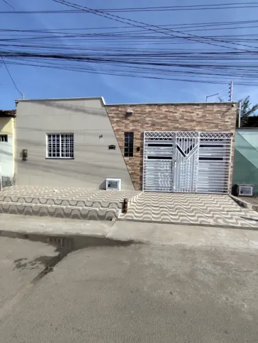 Passo casa próximo ao Shopping Pátio Norte