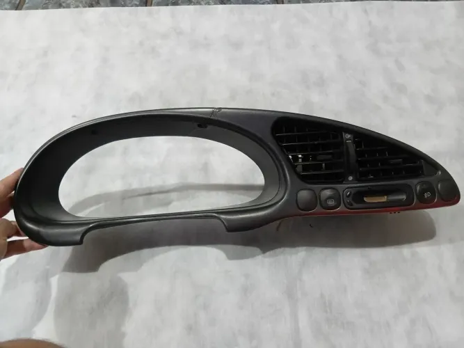 Moldura Painel velocímetro fiesta 1996 a 2007