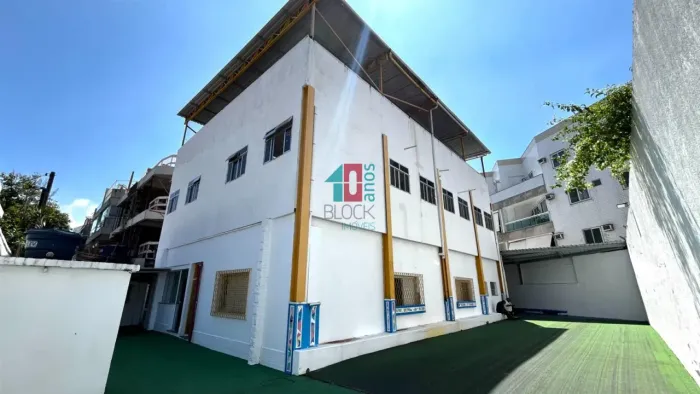 Recreio dos Bandeirantes | Prédio Comercial