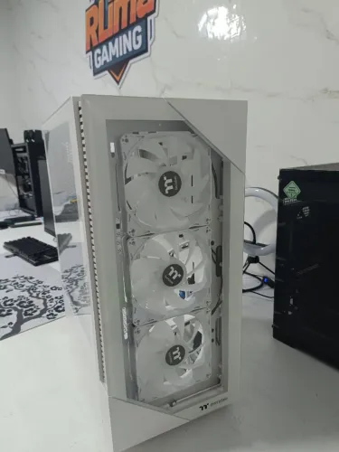 GABINETE THERMALTAKE BRANCO COM 3 FANS