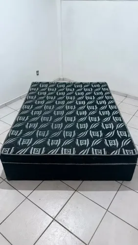 Cama box casal