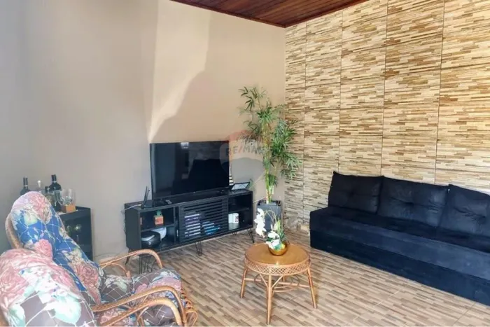 CASA A VENDA NA RASA, 2 QUARTOS, PISCINA, PROXIMO AO INEF, R$ 320 MIL