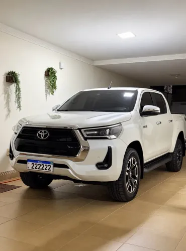 Toyota Hilux CD SRX 4X4 2.8 TDI 16V Diesel Aut. 2021