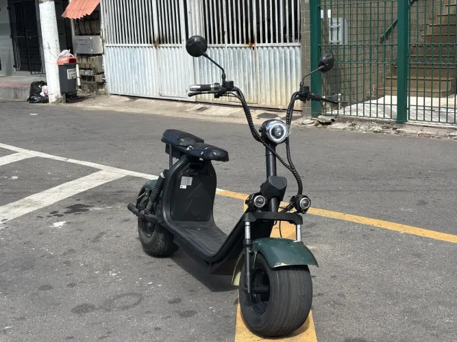 Scooter Elétrica 1000W - Bateria Removível, Revisada + Pneus Novos