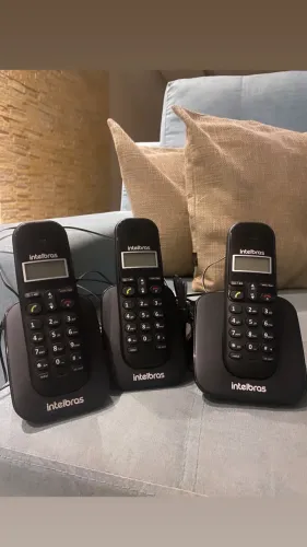 Telefone sem fio Intelbras kit 3 telefones 2 ramal.