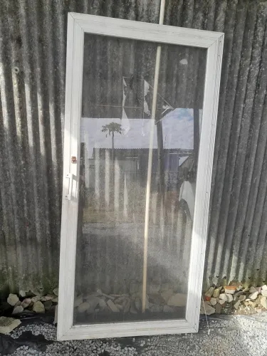 Vendo porta de vidro