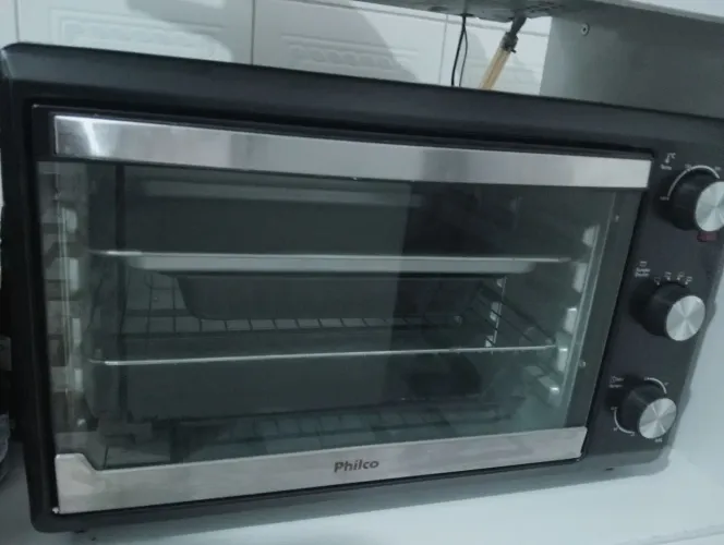 Forno elétrico Philco 44 l 1 MÊS de uso, usado somente 2x