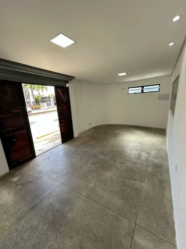 Loja comercial JARAGUÁ