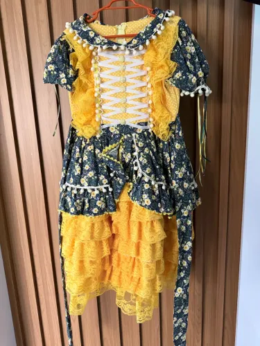 Vestido luxo infantil festa junina